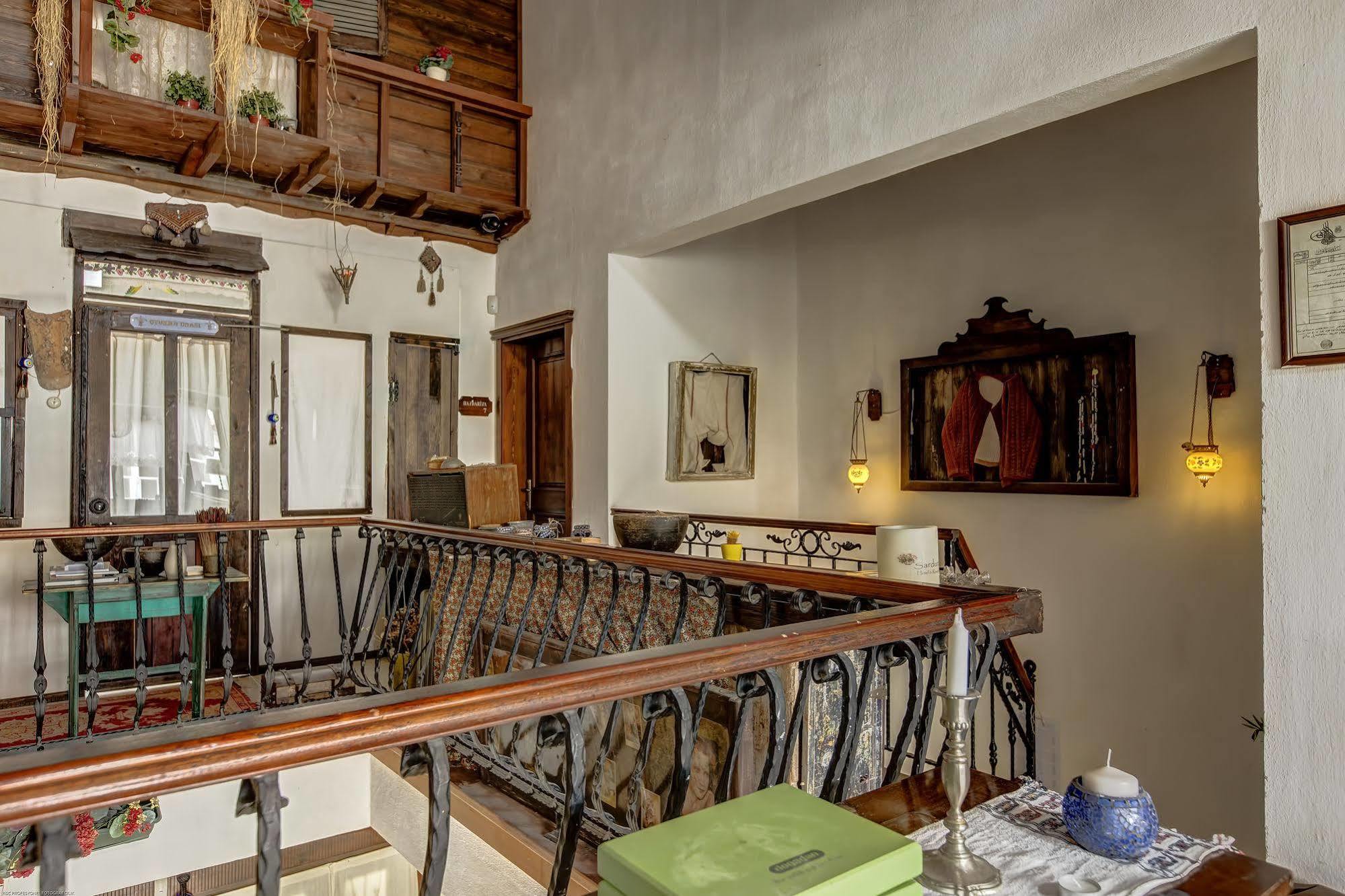Retro Butik Otel (Adults Only) Cesme Exterior photo